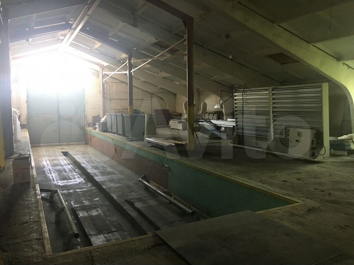 Производство, 1350 м²