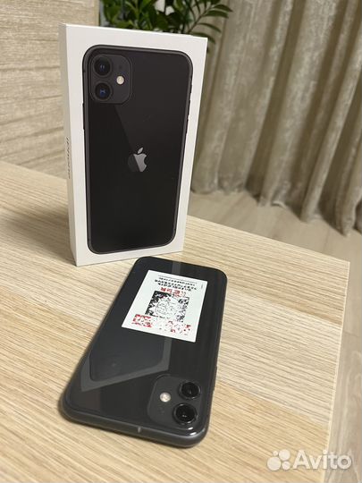 iPhone 11, 256 ГБ