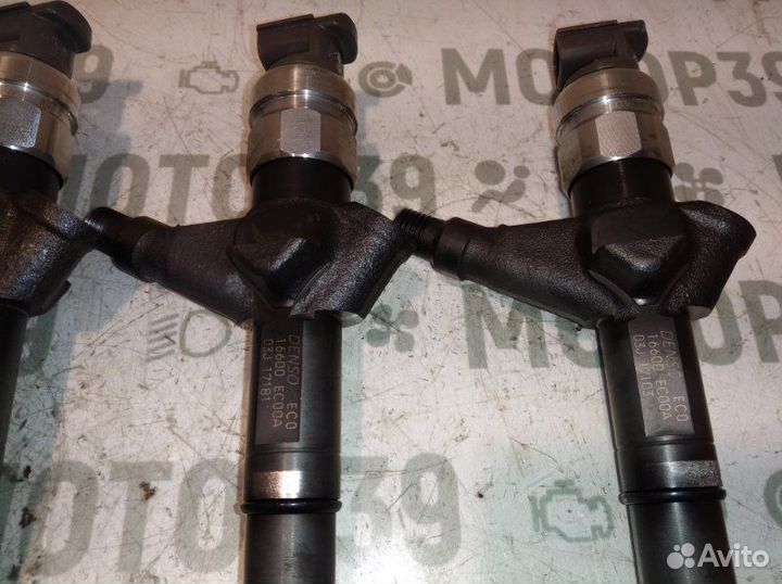 Топливная форсунка Nissan Navara D40 2.5 TD YD25