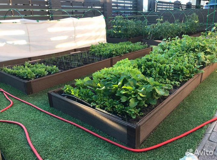 Клумба из дпк