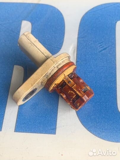 Датчик положения распредвала Opel Corsa D A12XER