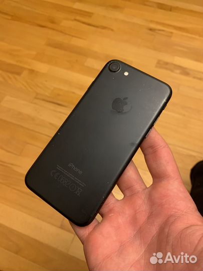 iPhone 7, 32 ГБ