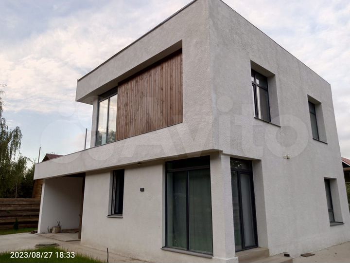 Дом 150 м² на участке 4 сот.