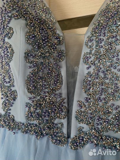 Платье на выпускной в пол