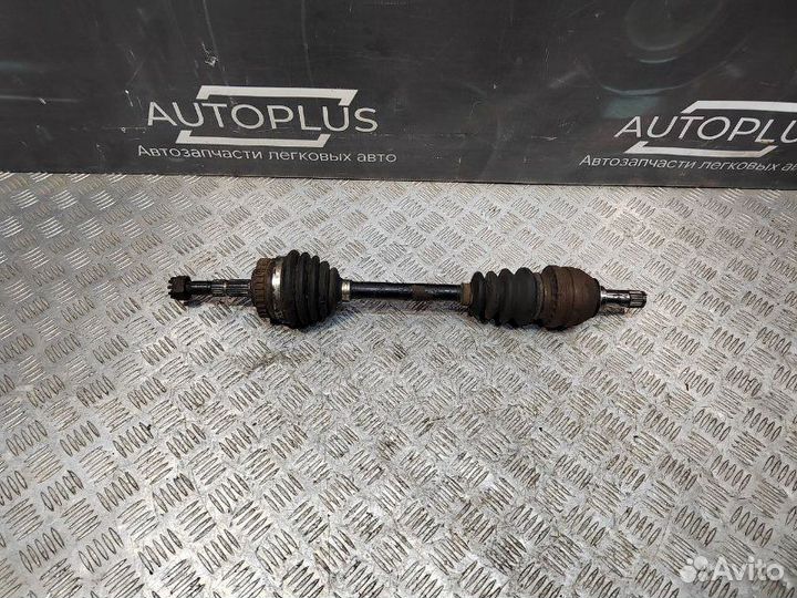 Привод левый Opel Vectra B универсал 1.6 X16XEL