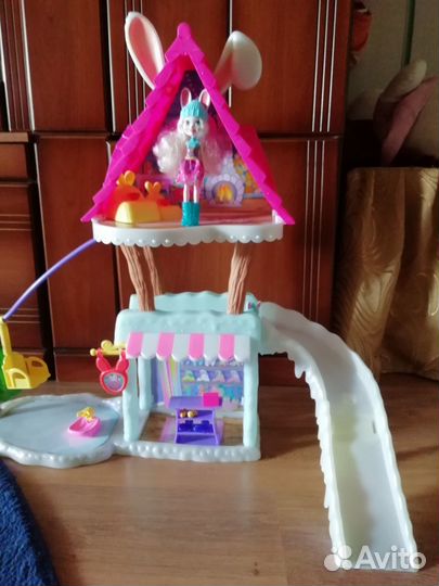 Домик энчантималс