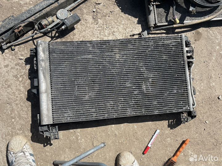 Кассета радиаторов mercedes vito viana