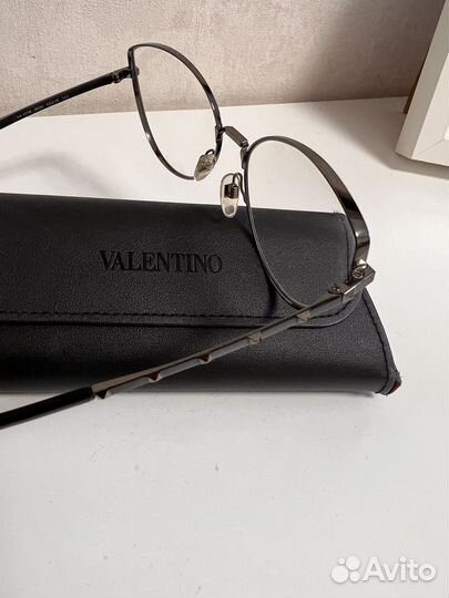 Оправа Valentino