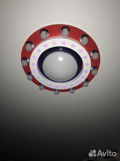 Светильник потолочный