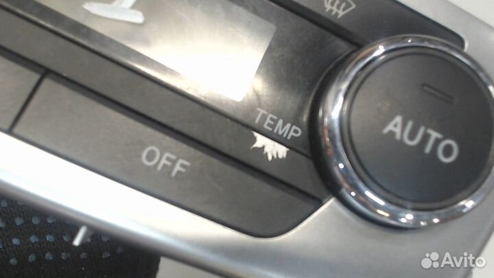 Переключатель отопителя Toyota Avensis 3, 2012