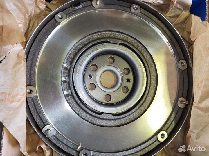 Комплект сцепления с двухмассовым маховиком