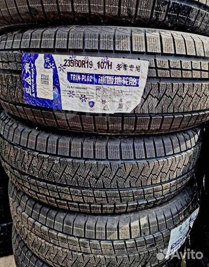 Triangle PL02 235/60 R19 107V