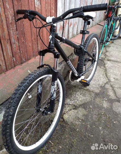 Specialized p2 chro-mo