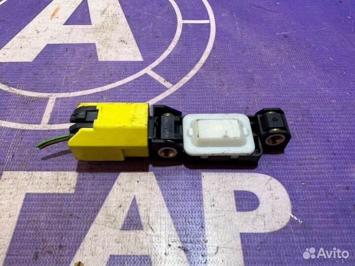 Датчик удара Volkswagen Touareg 7L GP BPE 2008