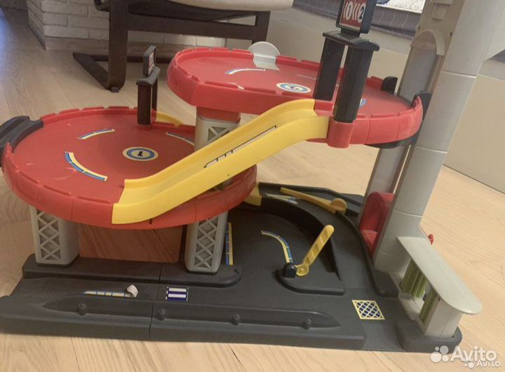 Трек для машинок