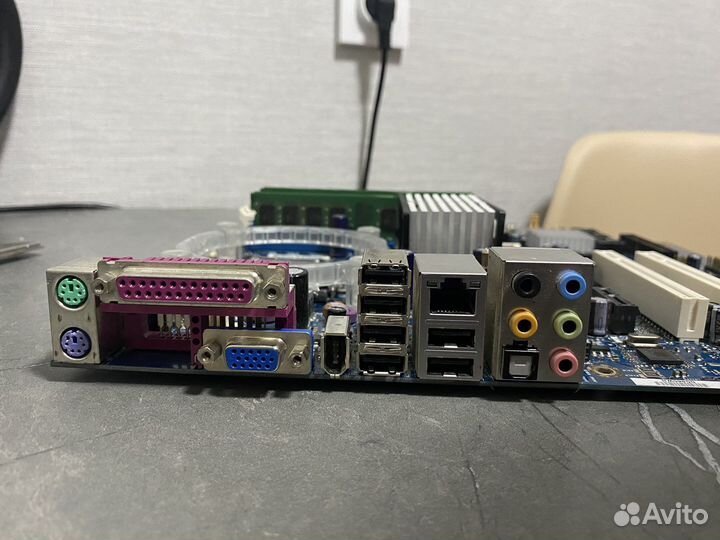 Материнская плата 775 ddr2