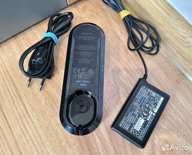 Зарядная станция геймпадов Ps4 оригинал