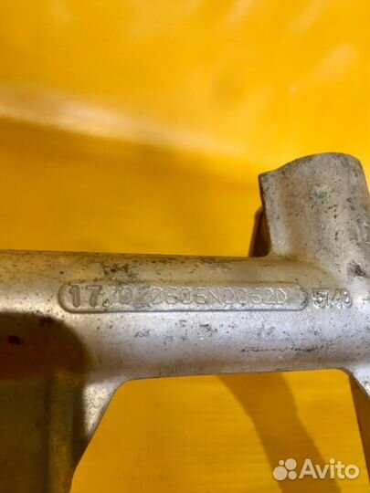 Рейка Топливная Рампа Opel Zafira B Z22YH