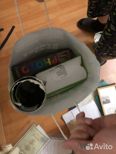 Пакет со старыми фото и плакатами