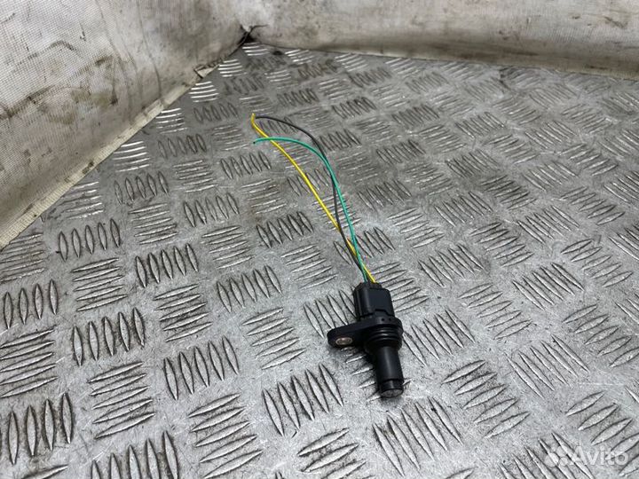 Датчик положения коленвала Nissan Qashqai J10