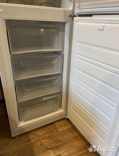 Холодильник Атлант бу