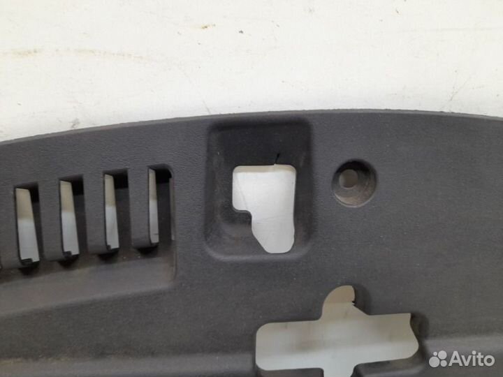 Накладка замка капота Lexus Gs 4 2012-2019