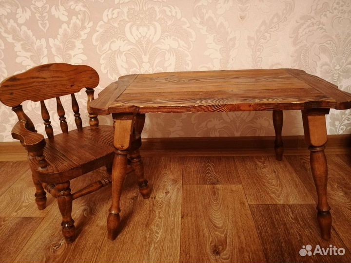 Детский стол и стул из сосны