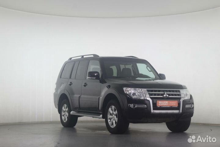 Mitsubishi Pajero 3.0 AT, 2015, 121 445 км