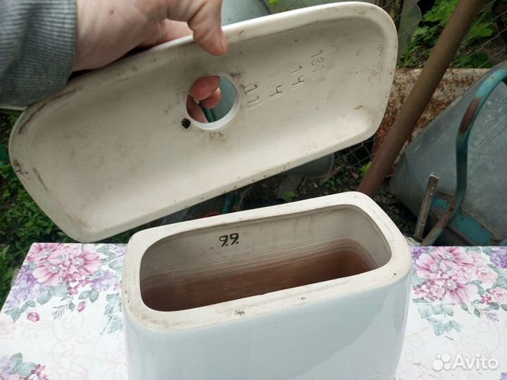 Бачок для унитаза бу