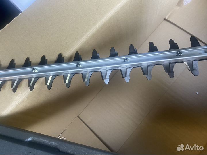 Кусторез аккумуляторный Husqvarna 115IHD45