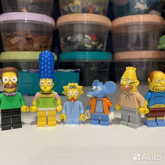 4. Симпсоны лего минифигурки