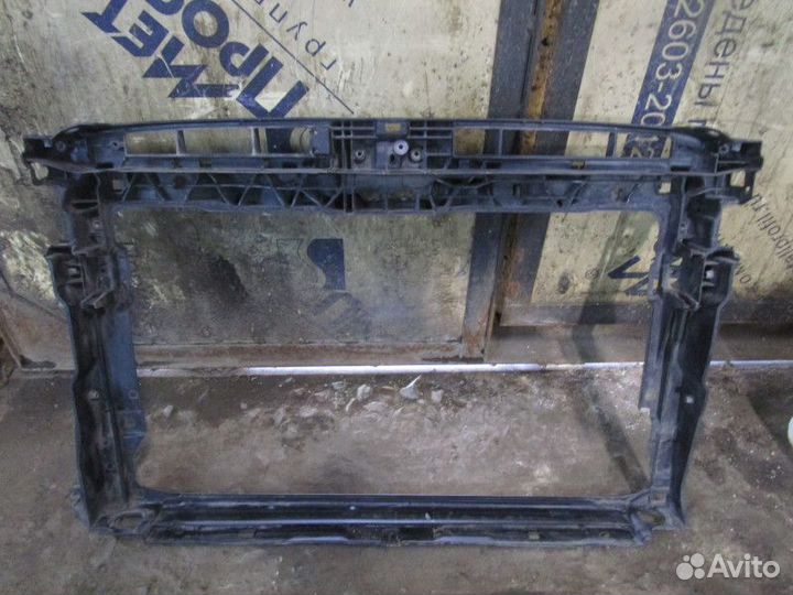 Панель передняя VW golf VII 2012 (5G0805588C)