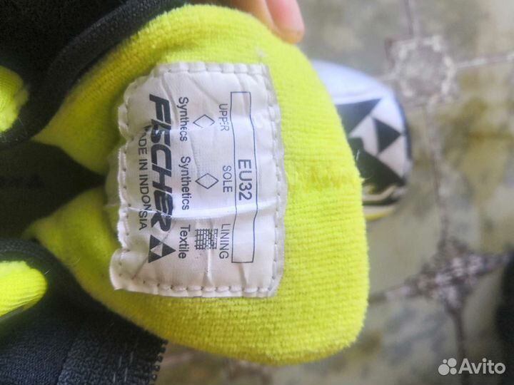 Горнолыжные ботинки детские все в хорошем состояни