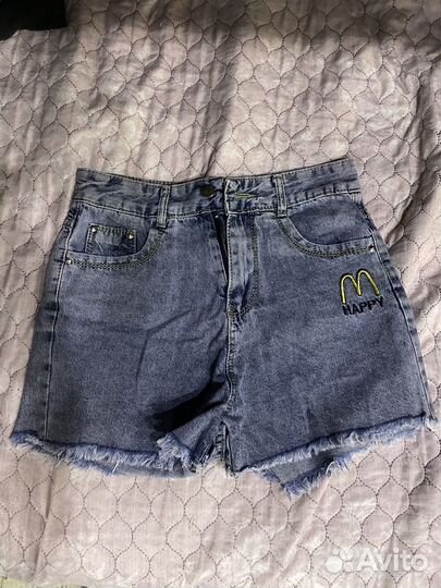 Джинсовые шорты