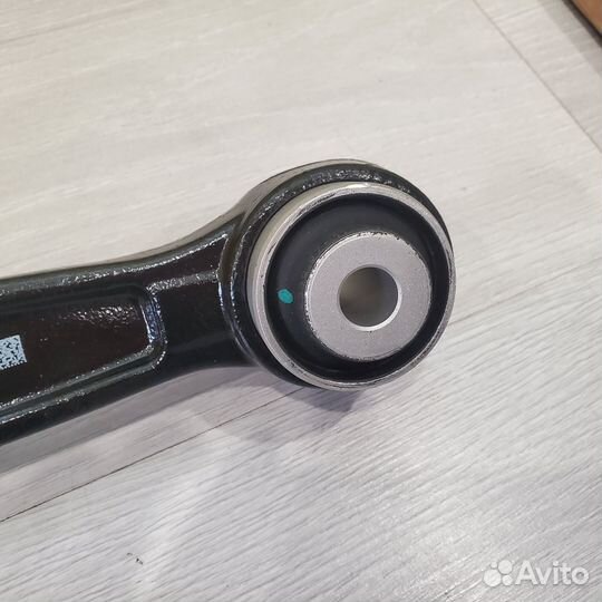 Рычаг нижний правый BMW F15 новый