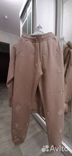 Костюм Louis vuitton