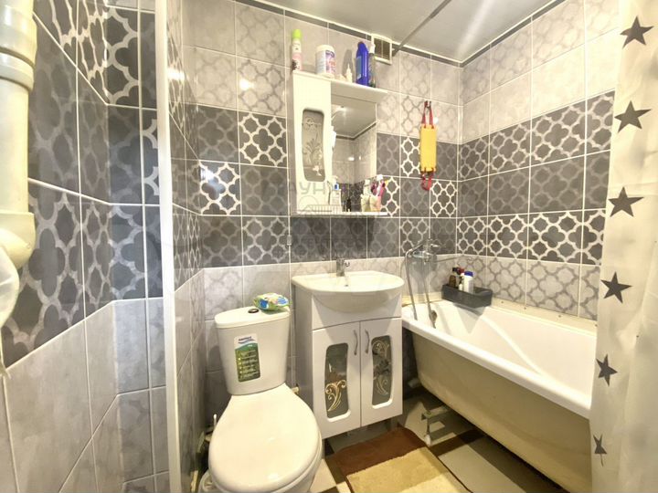 1-к. квартира, 38 м², 4/9 эт.