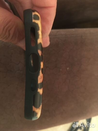 Чехол на iPhone 11