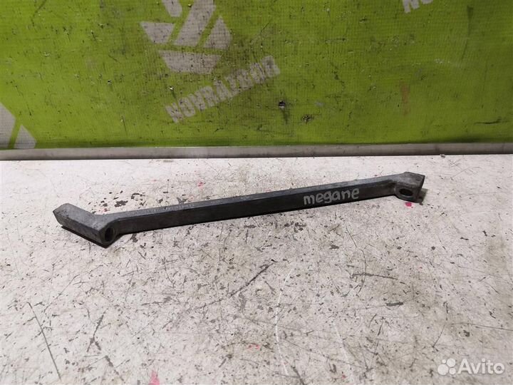 Кронштейн генератора Рено Меган 2