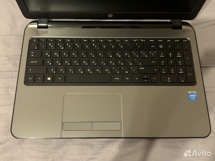 Ноутбук hp в отличном состоянии (как новый)