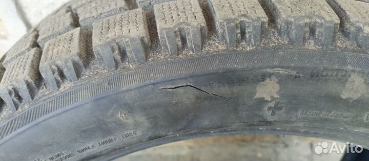 Bridgestone Blizzak WS-50 215/45 R17