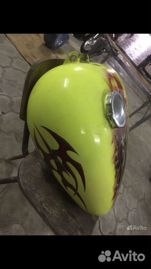 Бензобак мотоцикла урал