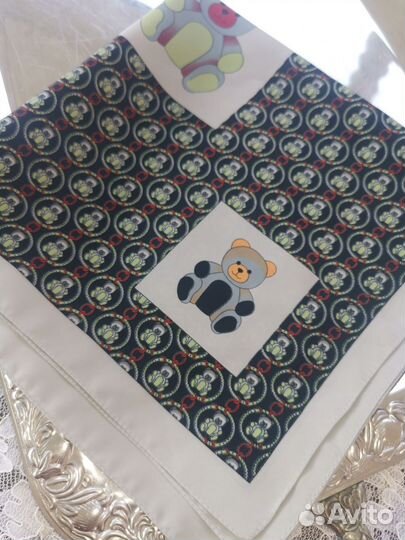 Street one платочек Три медведя