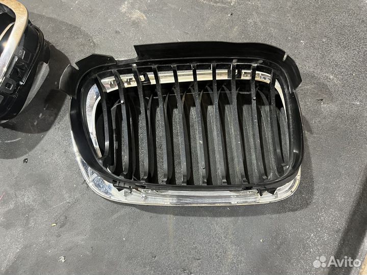 Решетка радиатора ноздри BMW E46 купе