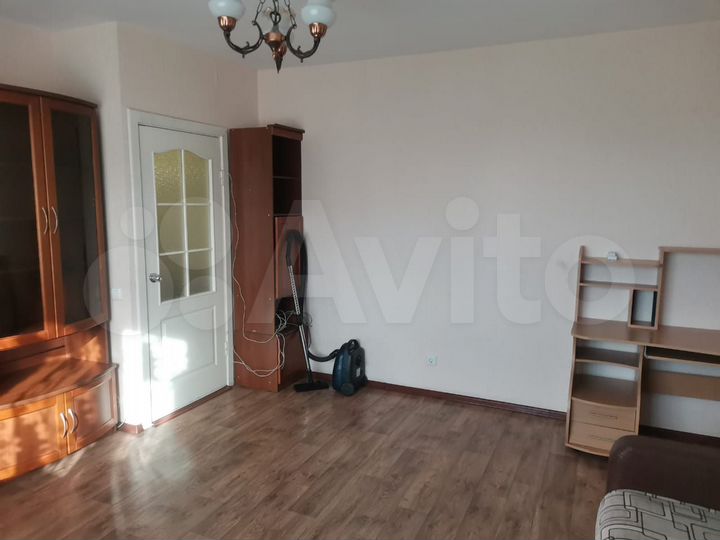 1-к. квартира, 33,8 м², 8/10 эт.