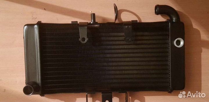 Радиатор Honda cb 400 vtec