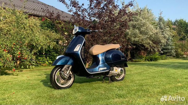 Vespa 250 GTS