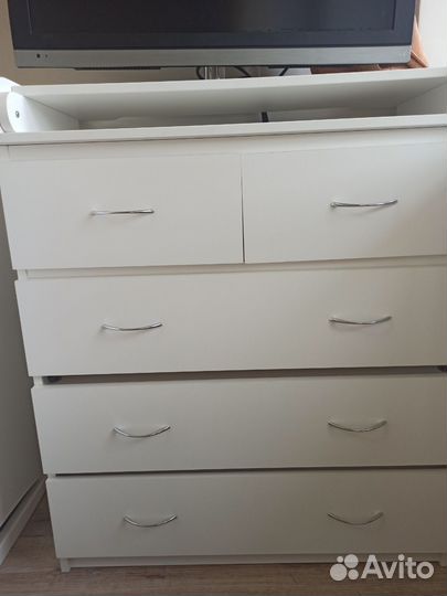 Пеленальный комод белый