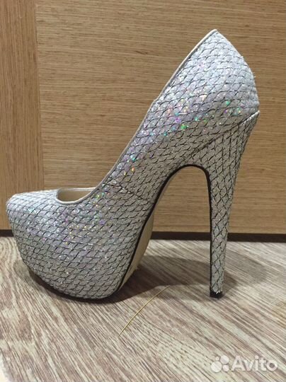 Продам туфли