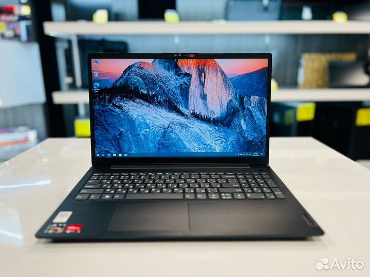 Ноутбук Lenovo/ Ryzen 5 5500U/ DDR4/ SSD-256Gb